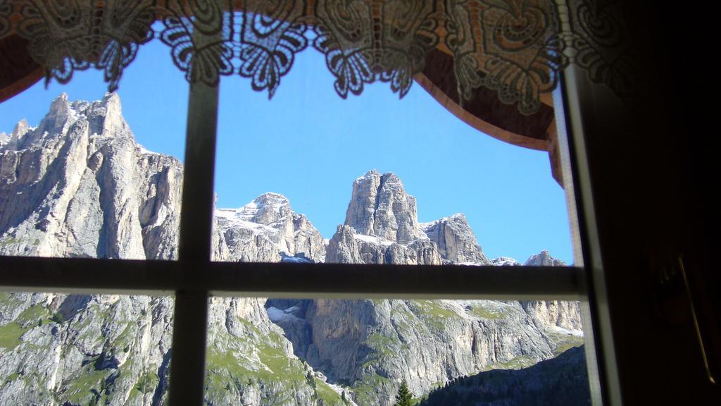 Rifugio Monti Pallidi Canazei Exterior photo