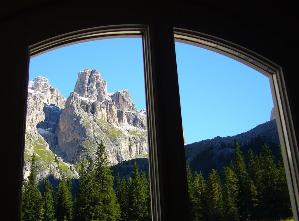 Rifugio Monti Pallidi Canazei Exterior photo